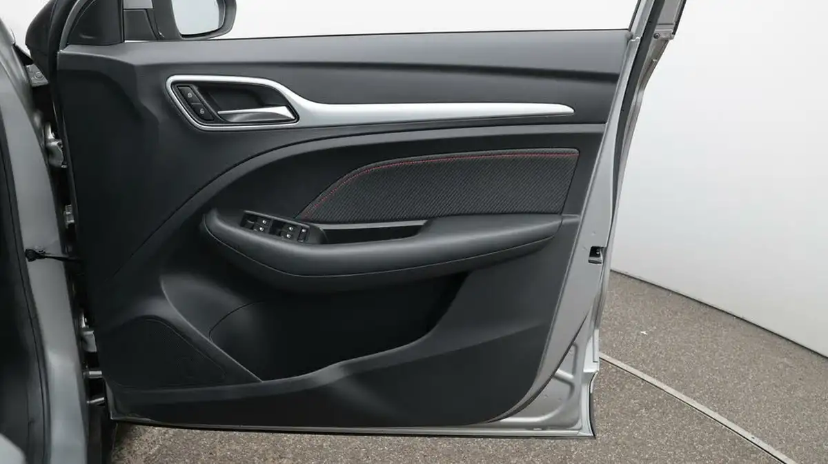 2023-mg-zs-suv-e-trophy-connect-ev-176ps-big-15