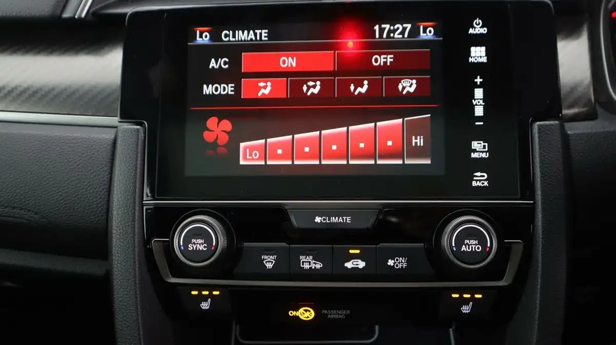 2019-honda-civic-15-vtec-turbo-sport-plus-ss-big-11