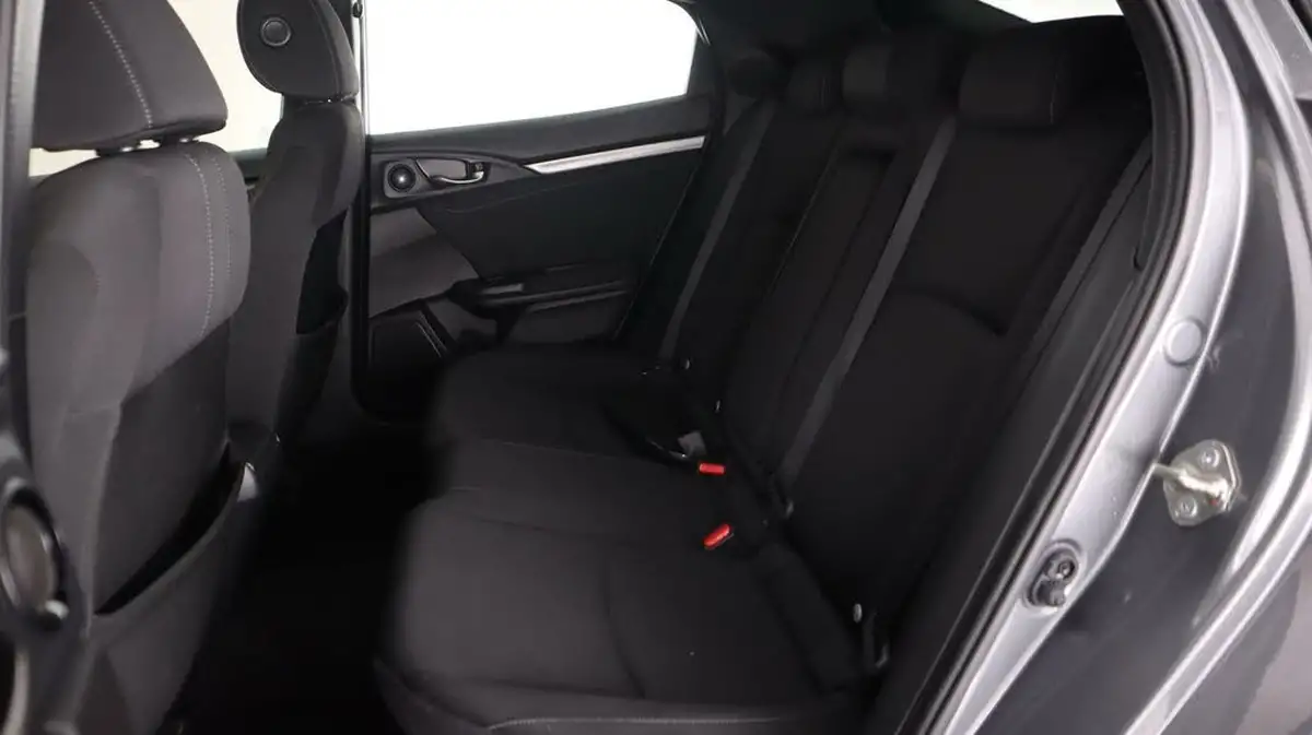 2019-honda-civic-15-vtec-turbo-sport-plus-ss-big-15
