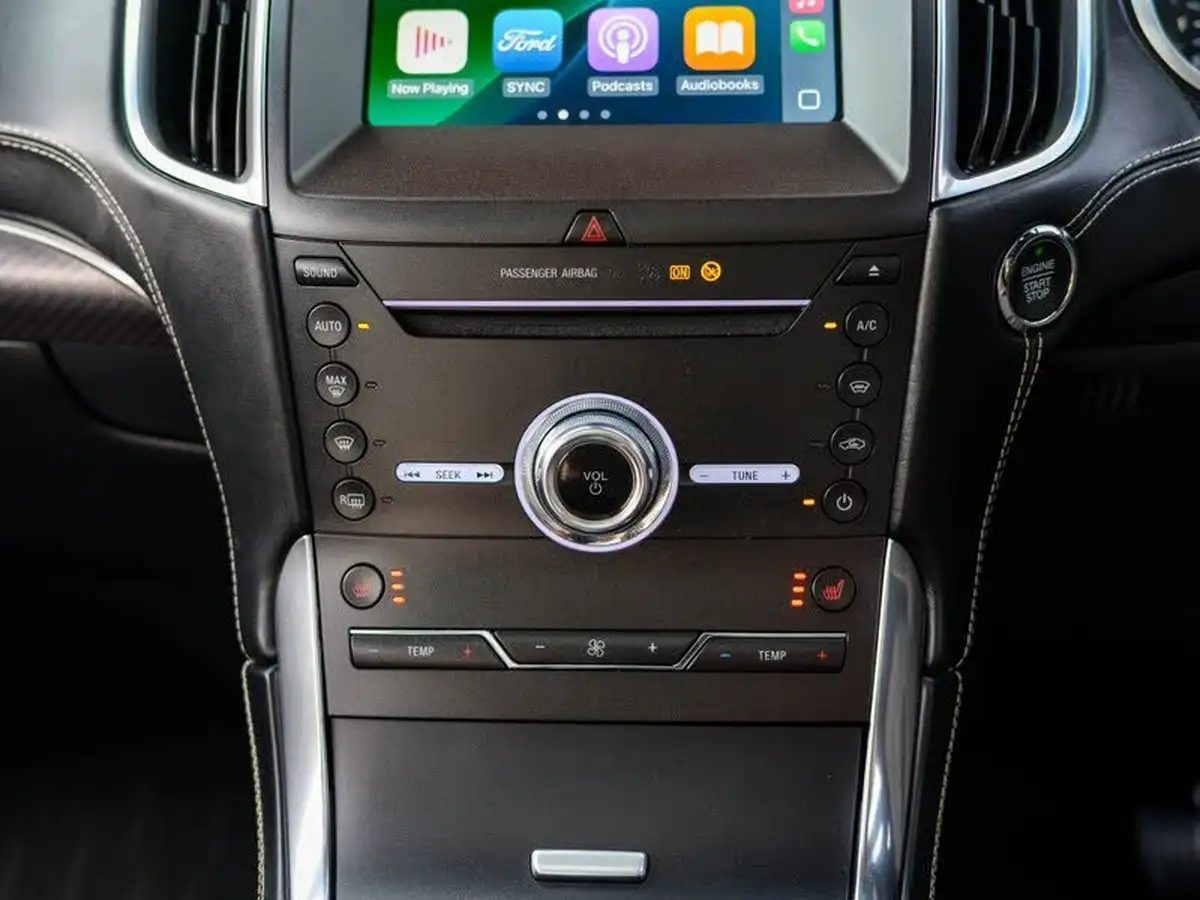 2019-ford-edge-20-vignale-big-18