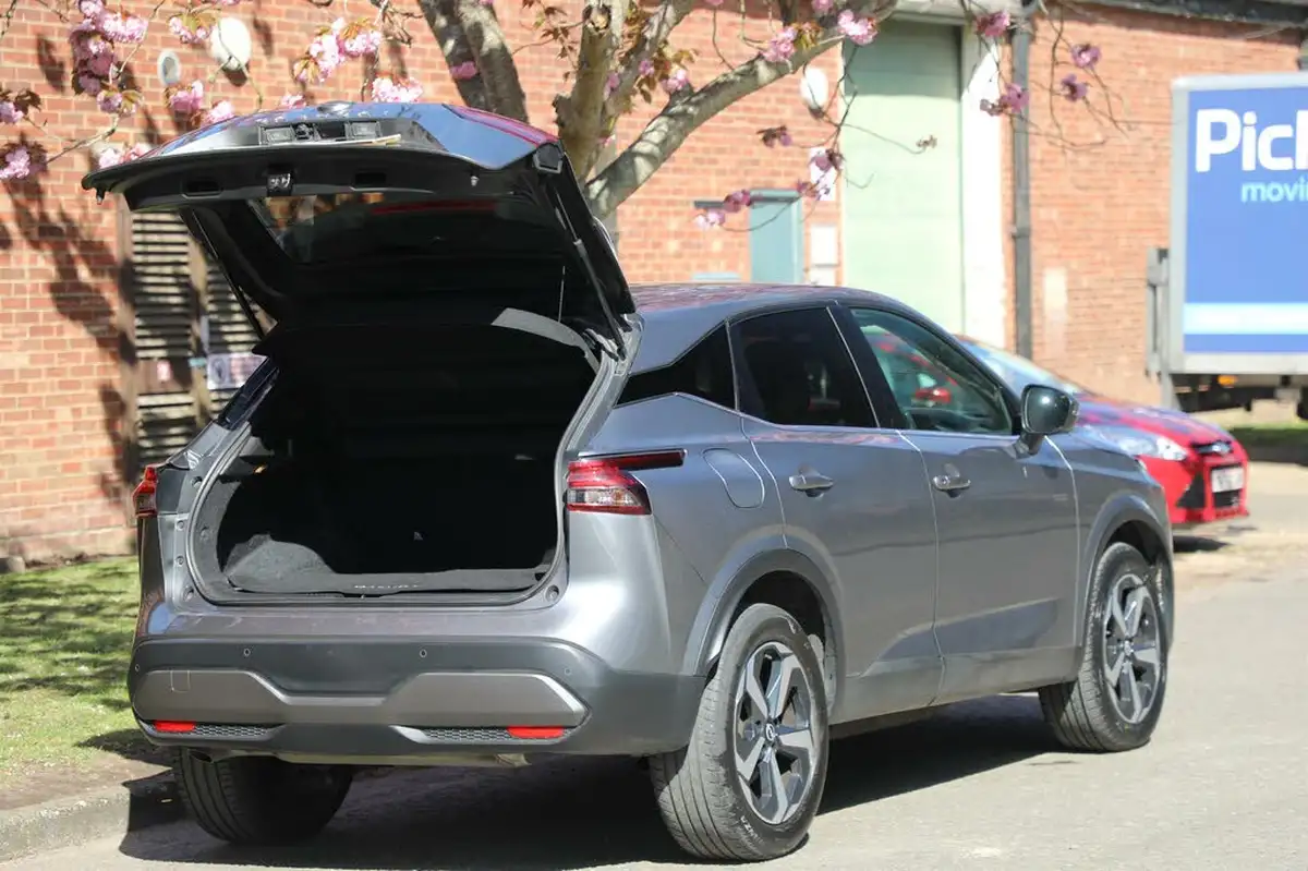 2022-nissan-qashqai-13-dig-t-n-connecta-140ps-big-11