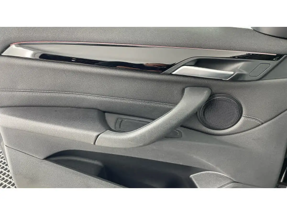 2021-bmw-x1-20-xdrive20i-sport-big-24