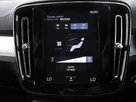 2020-volvo-xc40-15-t3-momentum-small-21