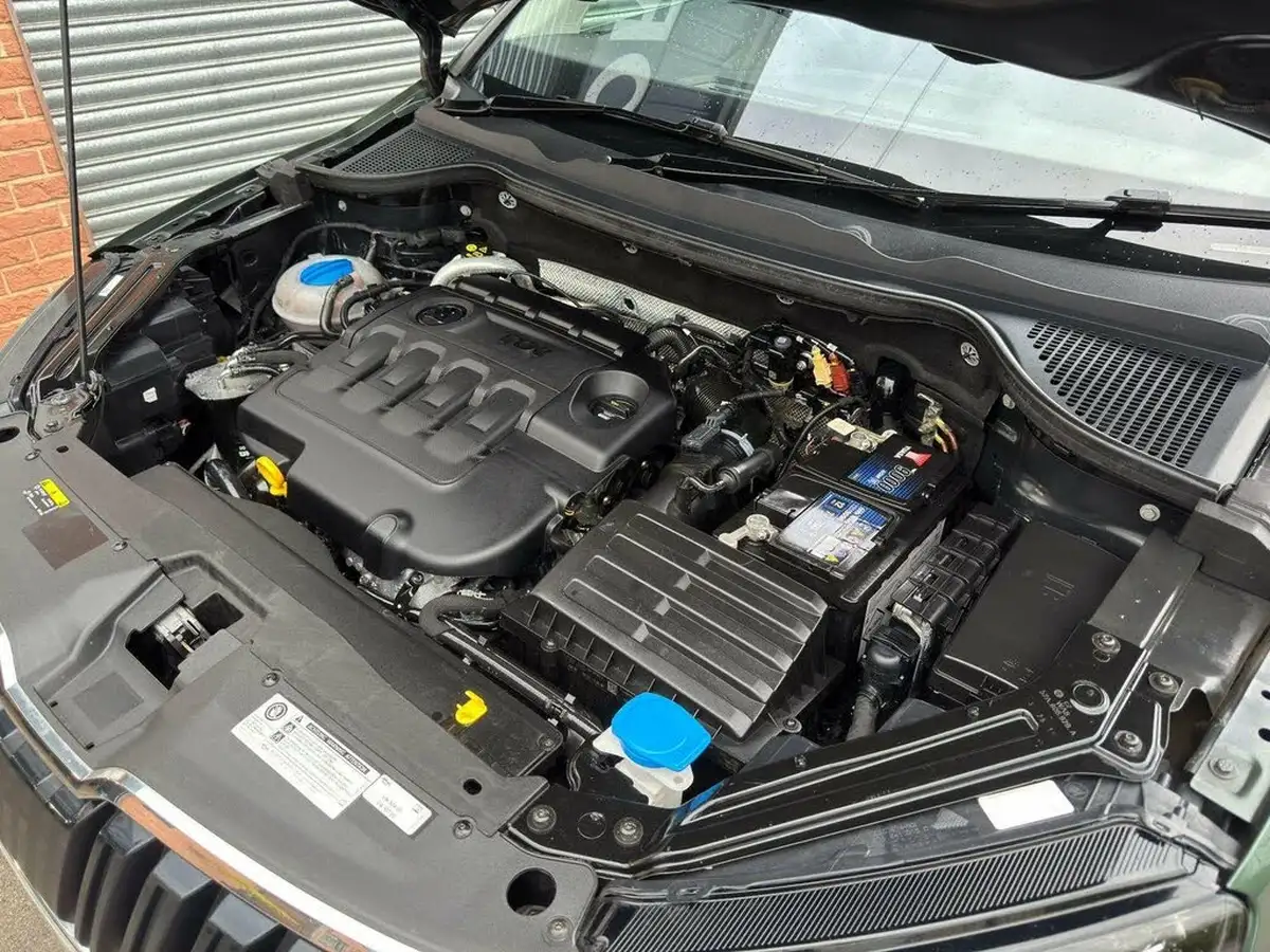 2018-skoda-karoq-16tdi-se-l-scr-1596cc-dsg-big-30
