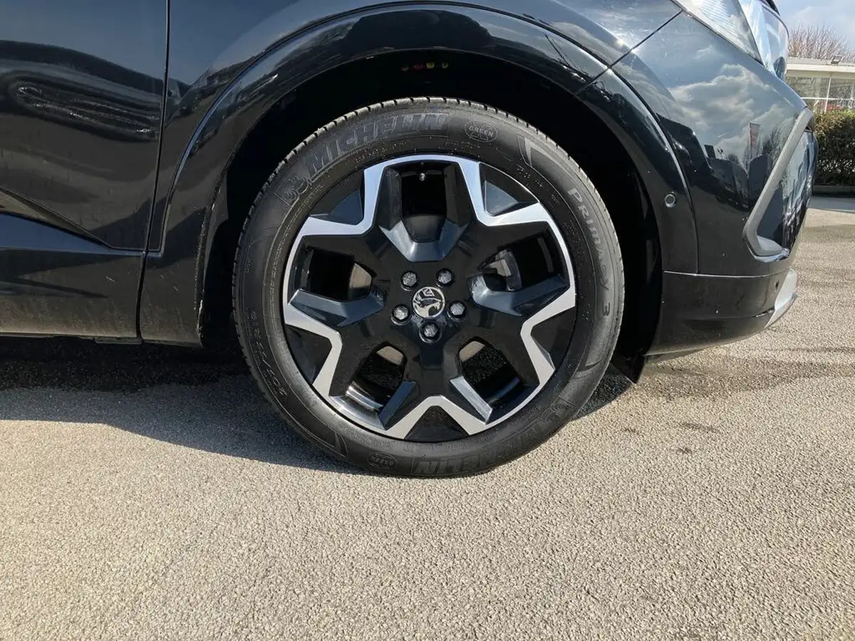 2022-vauxhall-grandland-12-ultimate-big-6
