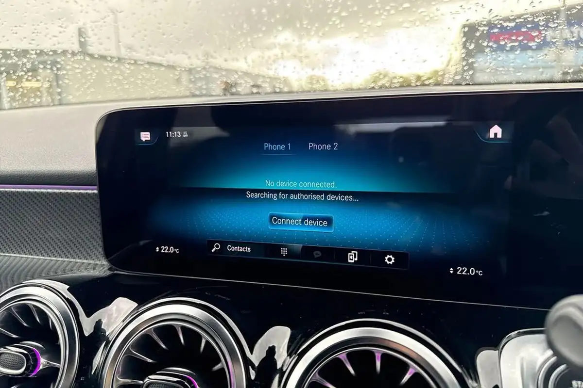 2022-mercedes-benz-glb-class-13-glb200-amg-line-premium-7g-tronic-big-46