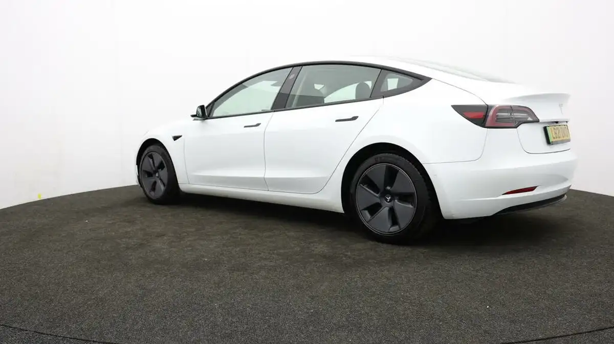 2021-tesla-model-3-e-standard-plus-big-68