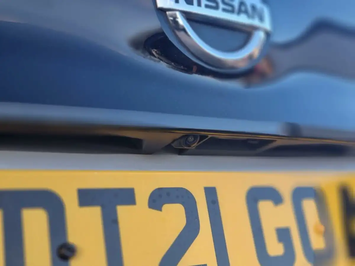 2021-nissan-leaf-e-tekna-big-5