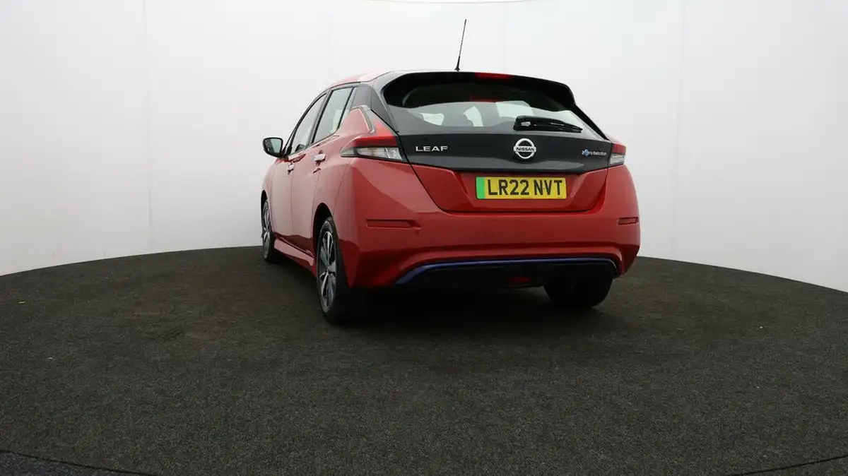2022-nissan-leaf-e-acenta-big-22