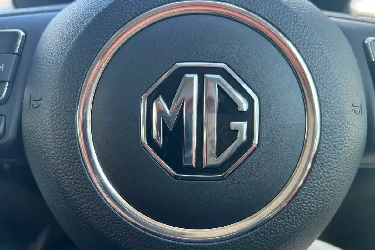 2024-mg-mg5-e-trophy-ev-big-21