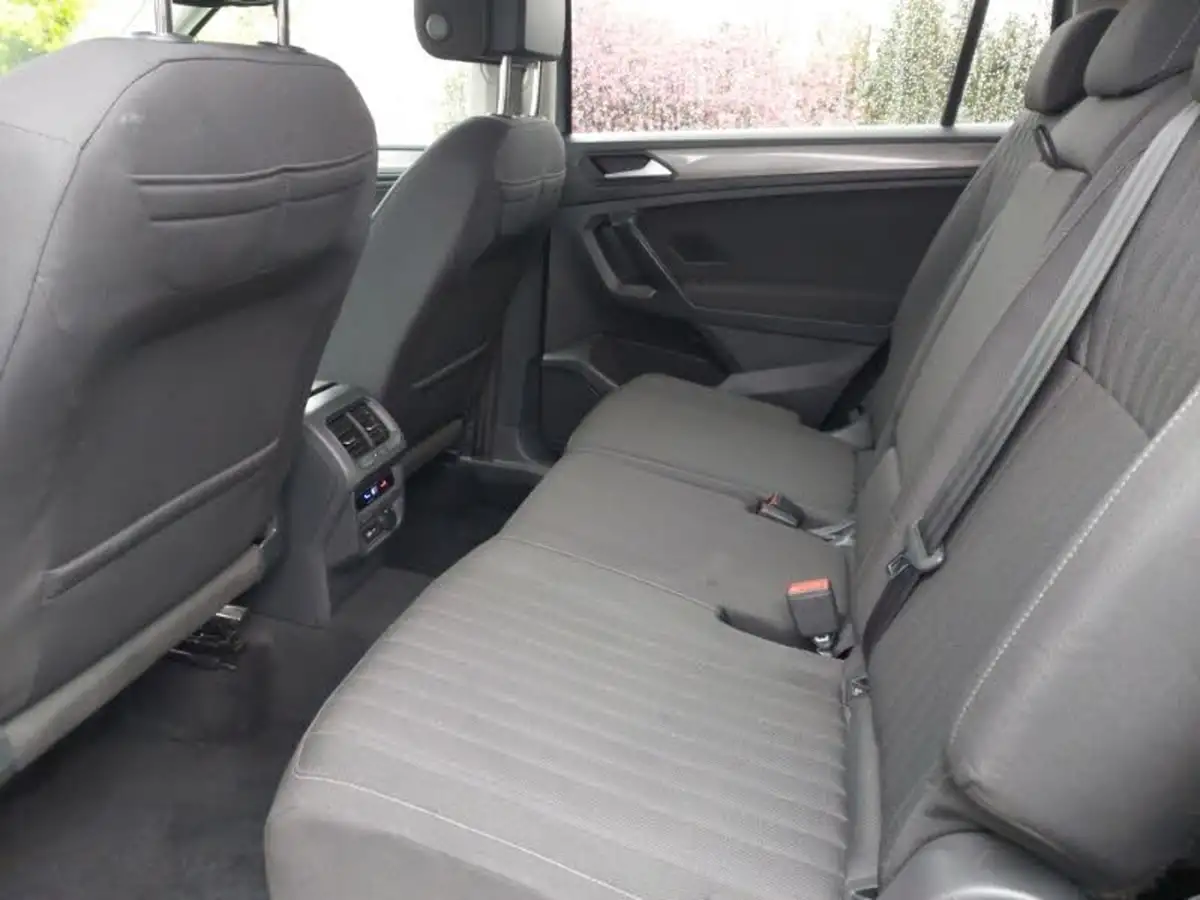 2022-volkswagen-tiguan-allspace-15-tsi-life-big-5