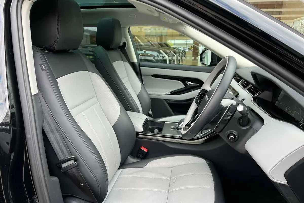 2024-land-rover-range-rover-evoque-15-p270e-dynamic-hse-big-31