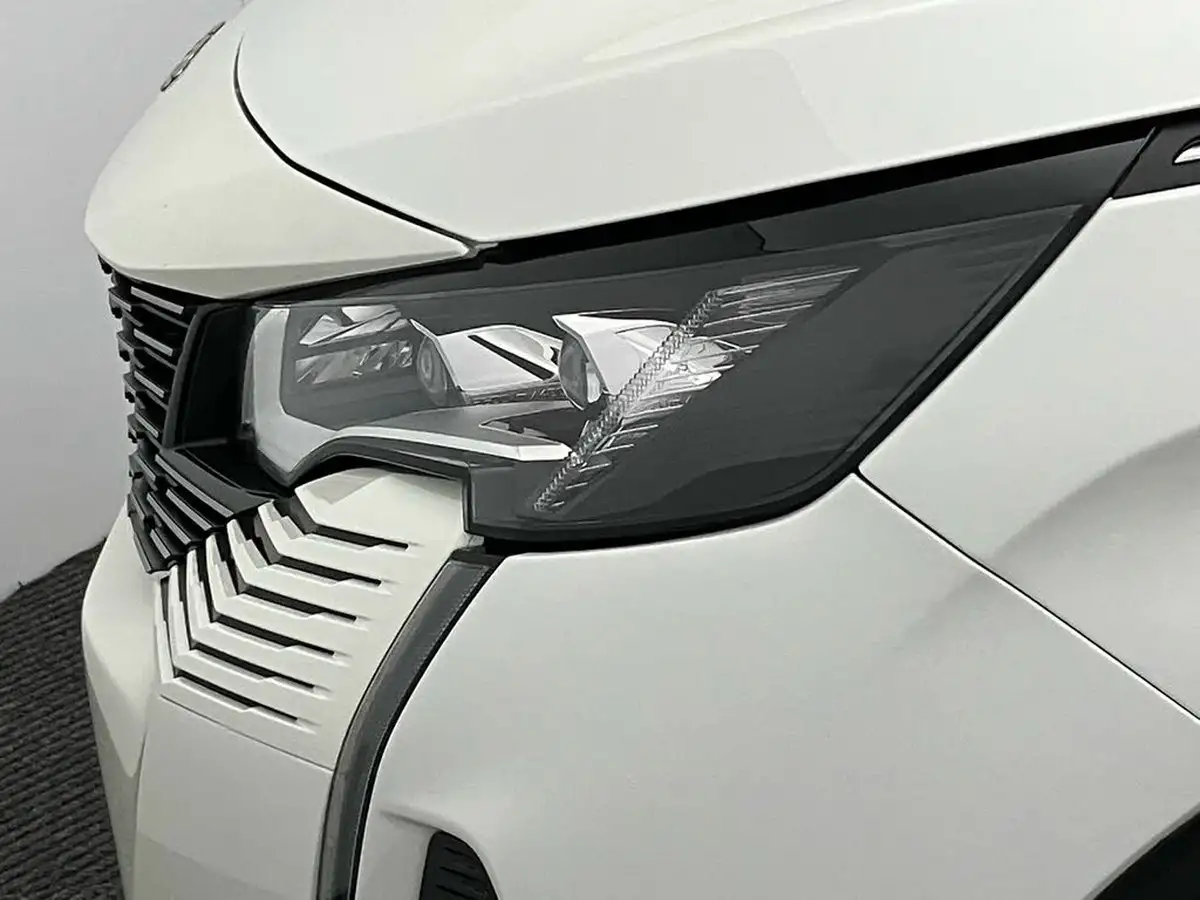 2022-peugeot-5008-suv-15-bluehdi-gt-eat8-big-12