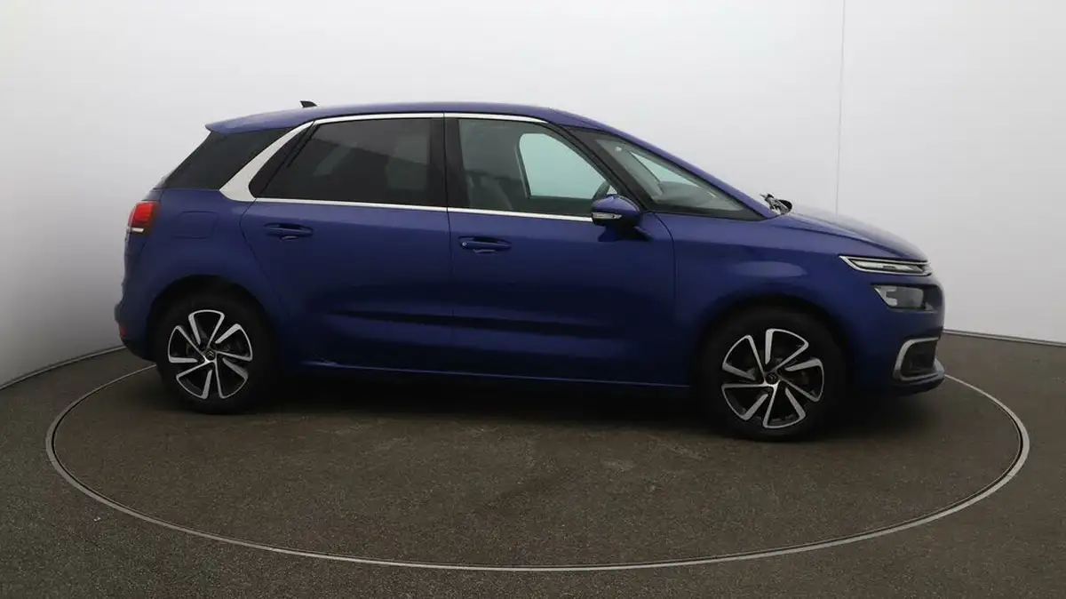 2018-citroen-c4-picasso-12-puretech-flair-big-43