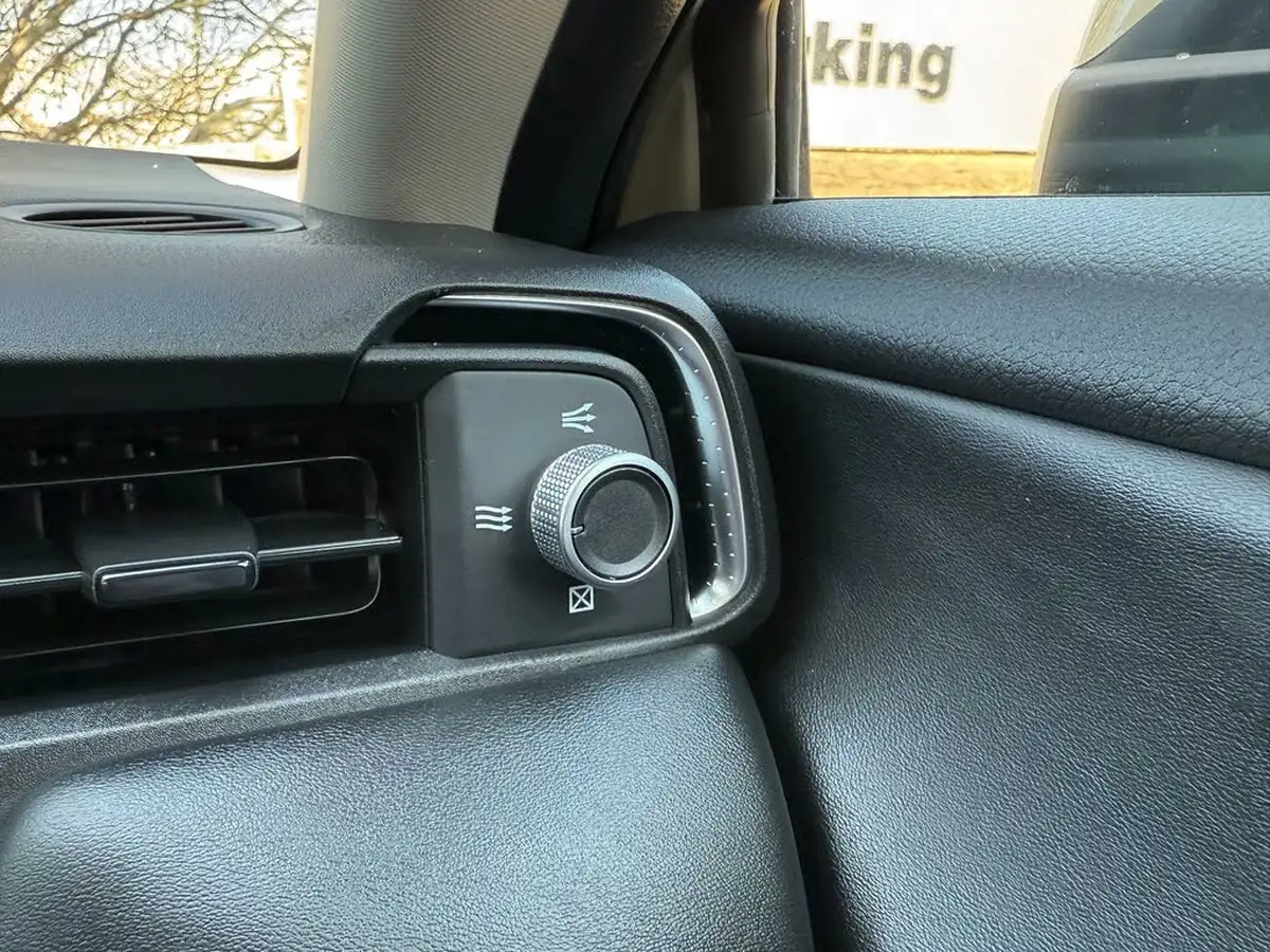 2024-honda-hr-v-15-i-mmd-elegance-big-57
