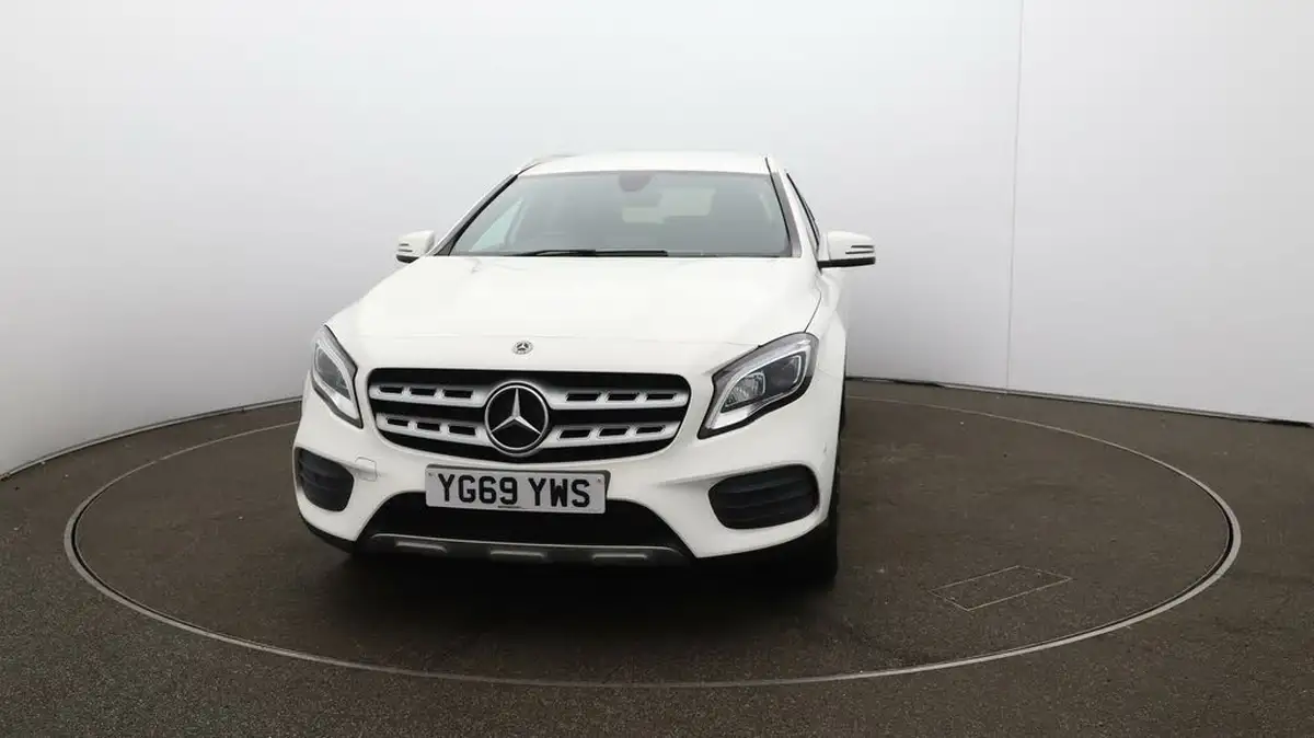 2019-mercedes-benz-gla-class-16-gla-200-amg-line-edition-7g-dct-big-30