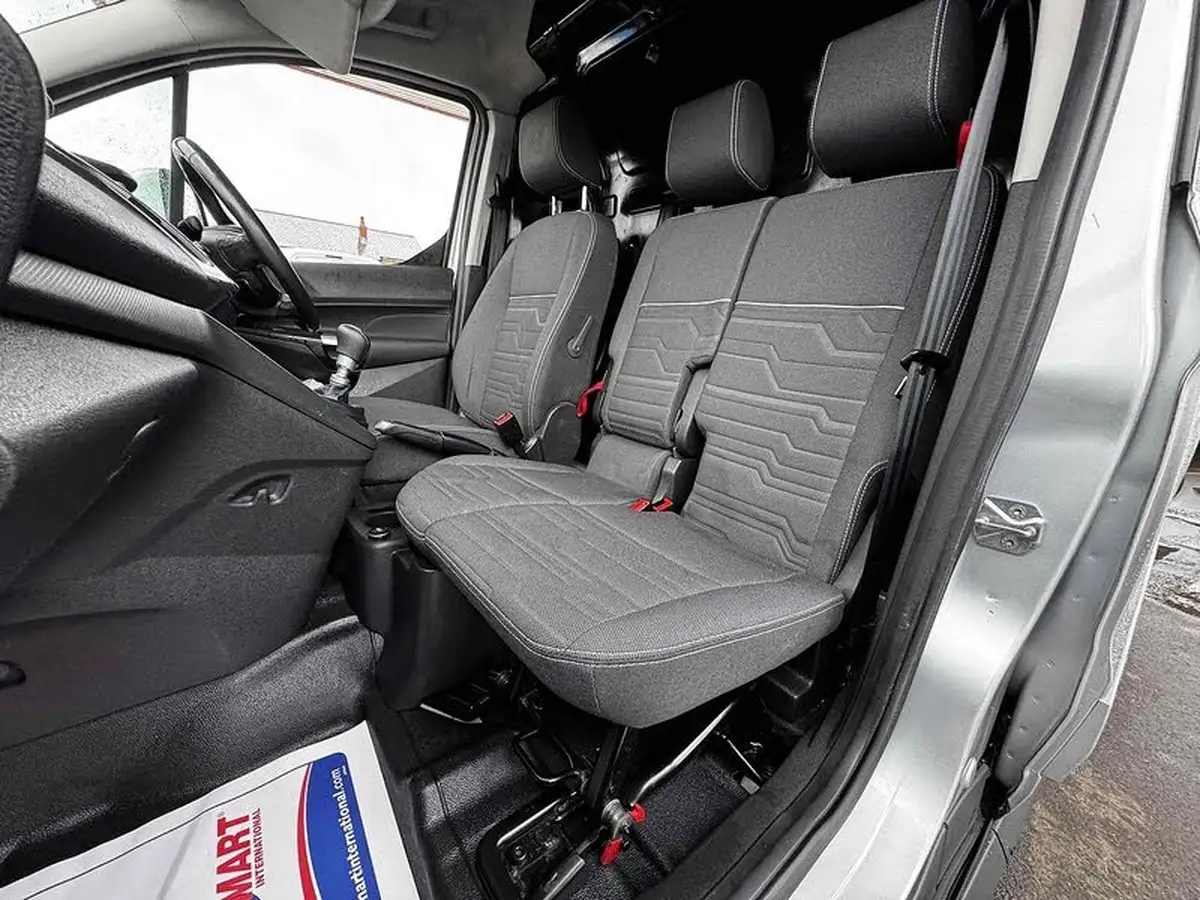 2017-ford-transit-connect-15tdci-l2-240-limited-big-21