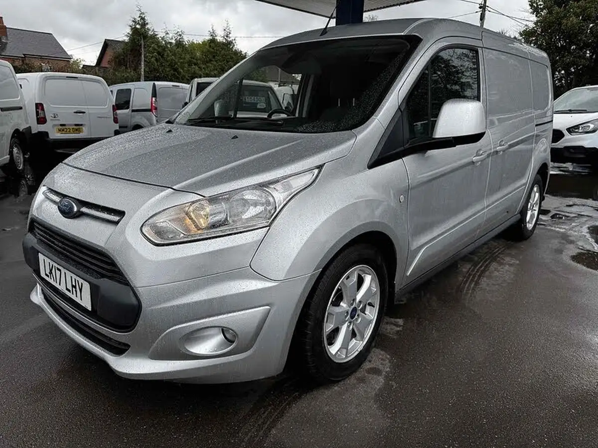 2017-ford-transit-connect-15tdci-l2-240-limited-big-3