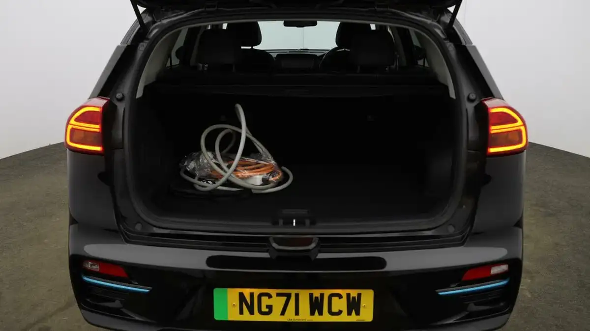 2022-kia-e-niro-ev-4-big-16