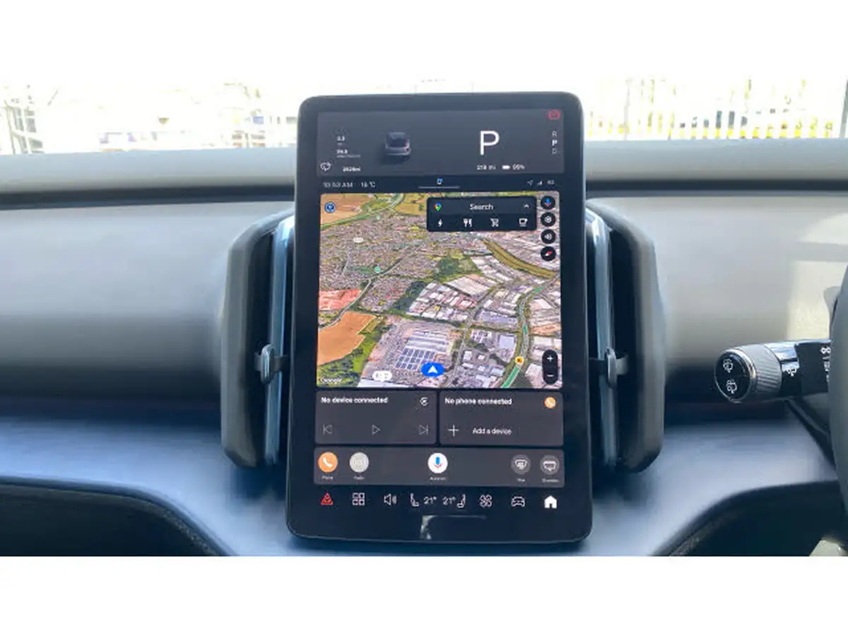 2024-volvo-ex30-e-single-motor-plus-extended-range-big-20