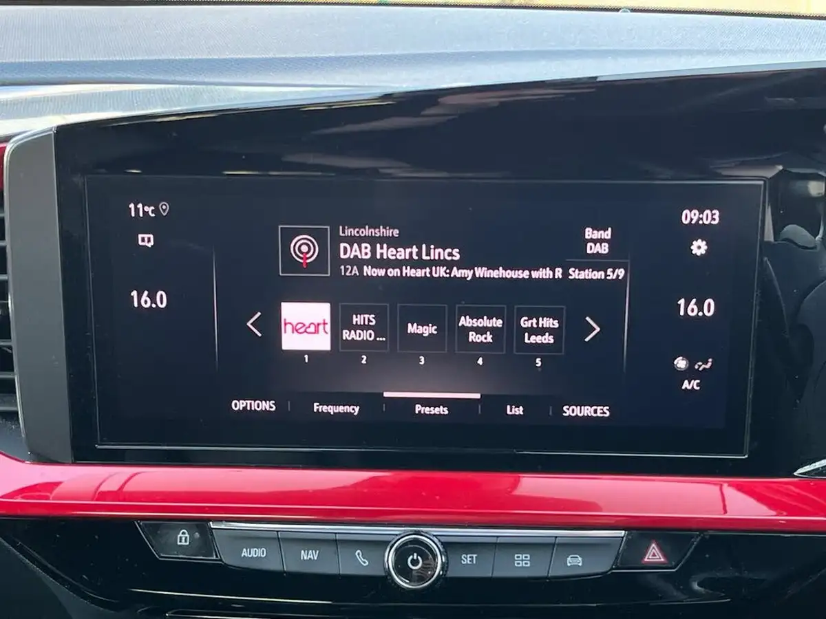 2022-vauxhall-mokka-12-sri-premium-100ps-big-15