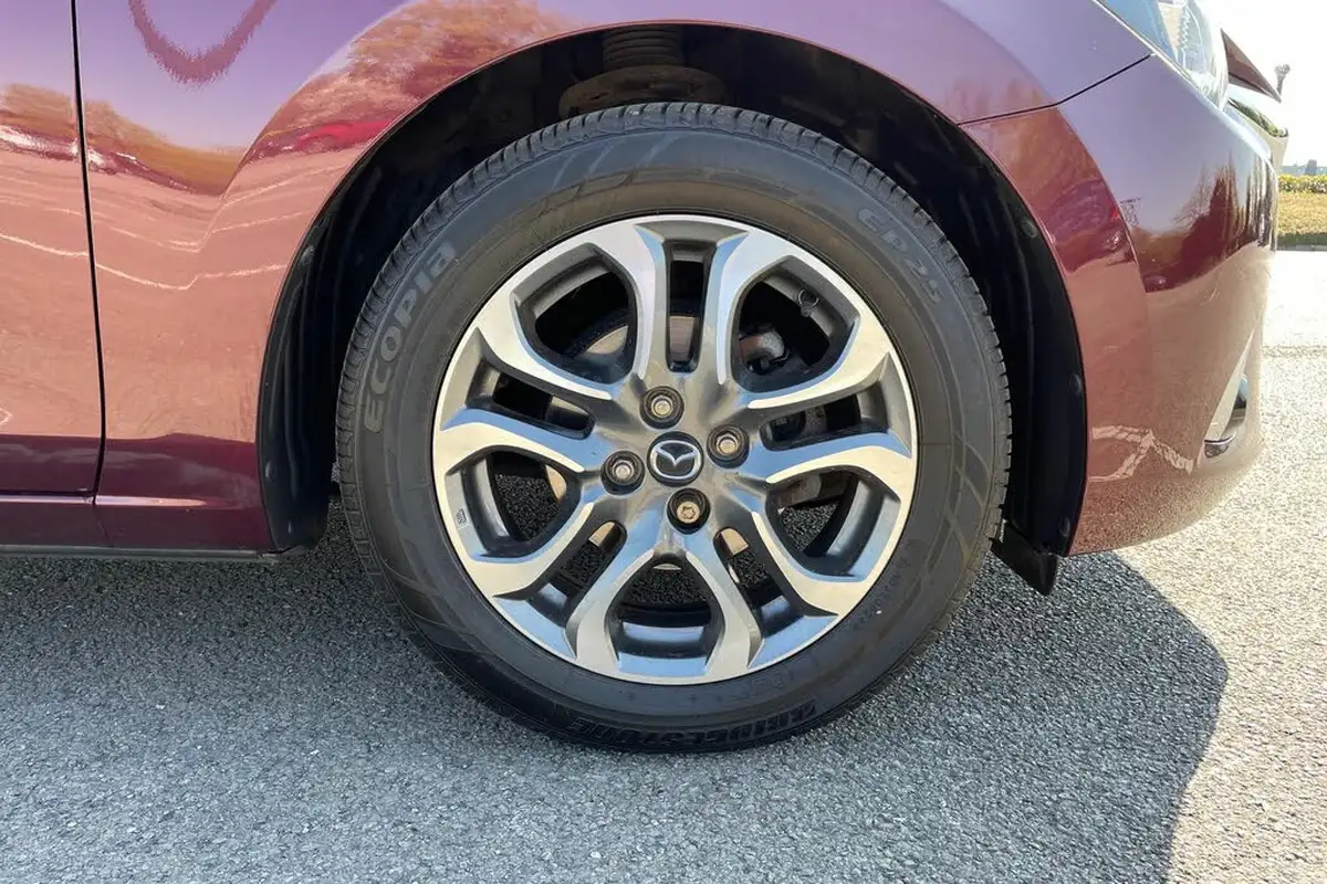 2019-mazda-mazda2-15-gt-sport-nav-115ps-big-8