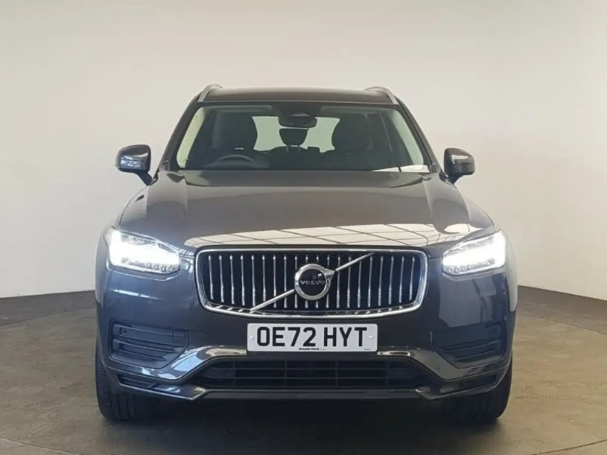 2022-volvo-xc90-20-b5-core-big-18