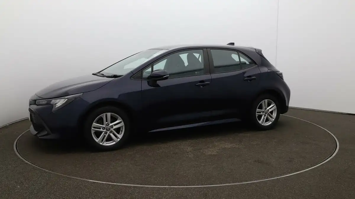 2022-toyota-corolla-18-vvt-i-icon-tech-trk-hatchback-5d-big-58