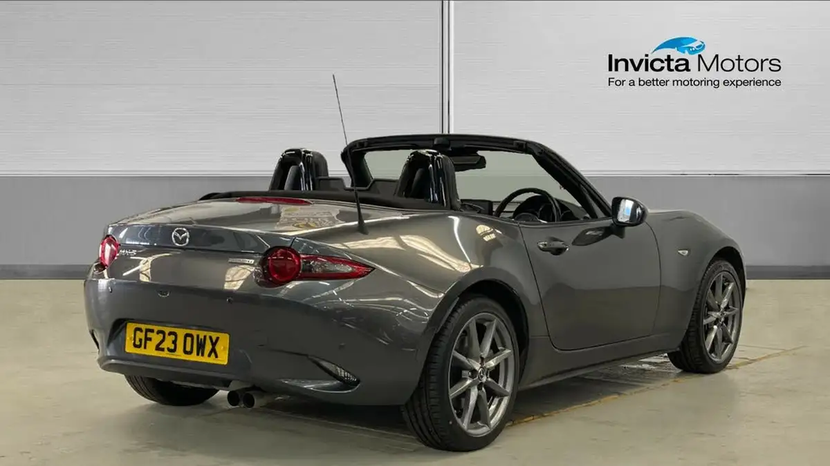 2023-mazda-mx-5-20-exclusive-line-roadster-big-2