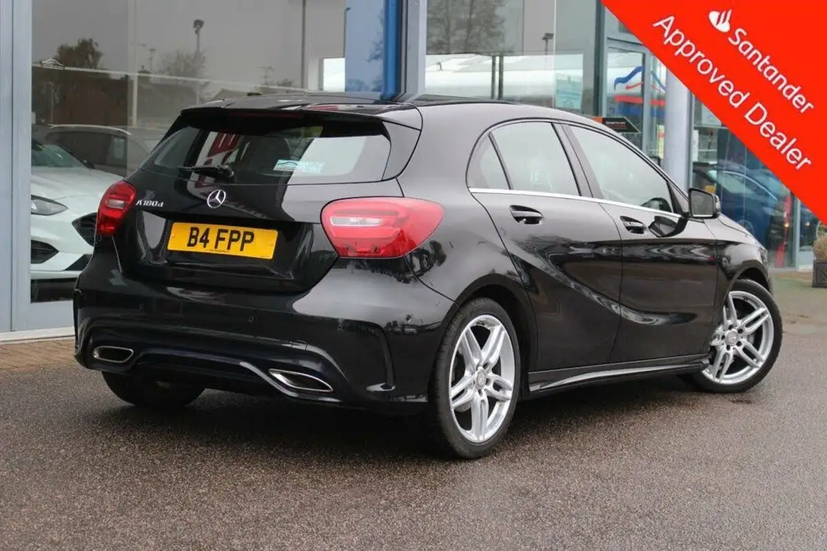 2015-mercedes-benz-a-class-15d-a180d-amg-line-executivess-big-2