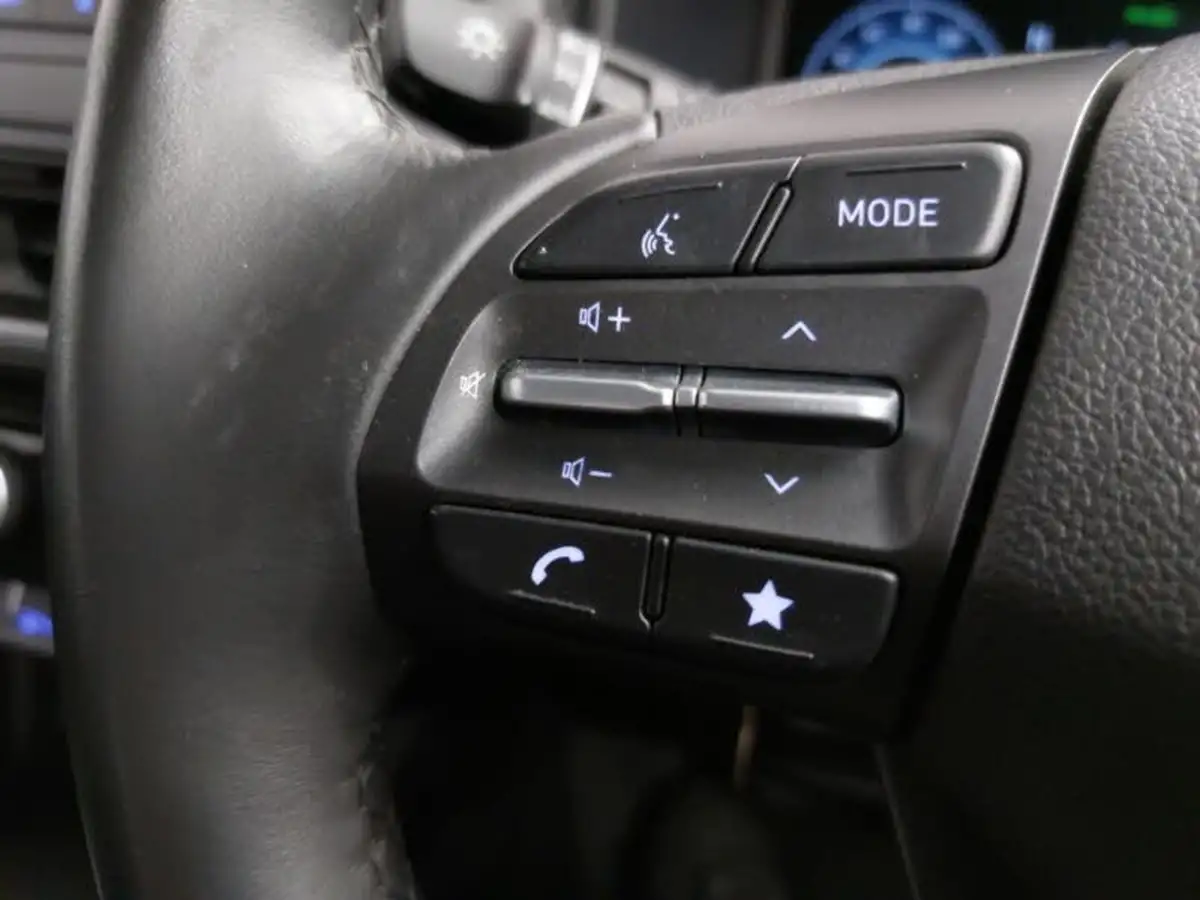 2023-hyundai-kona-10-t-gdi-se-connect-big-14