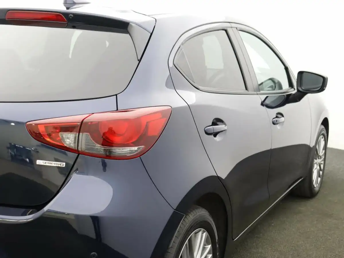 2022-mazda-mazda2-15-e-skyactiv-g-sport-big-40