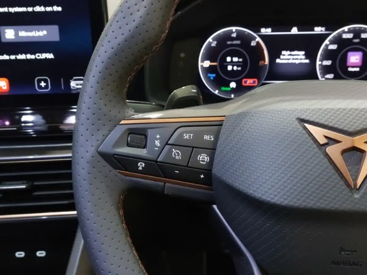 2024-cupra-leon-nf-14-e-hybrid-vz2-design-edition-estate-big-16