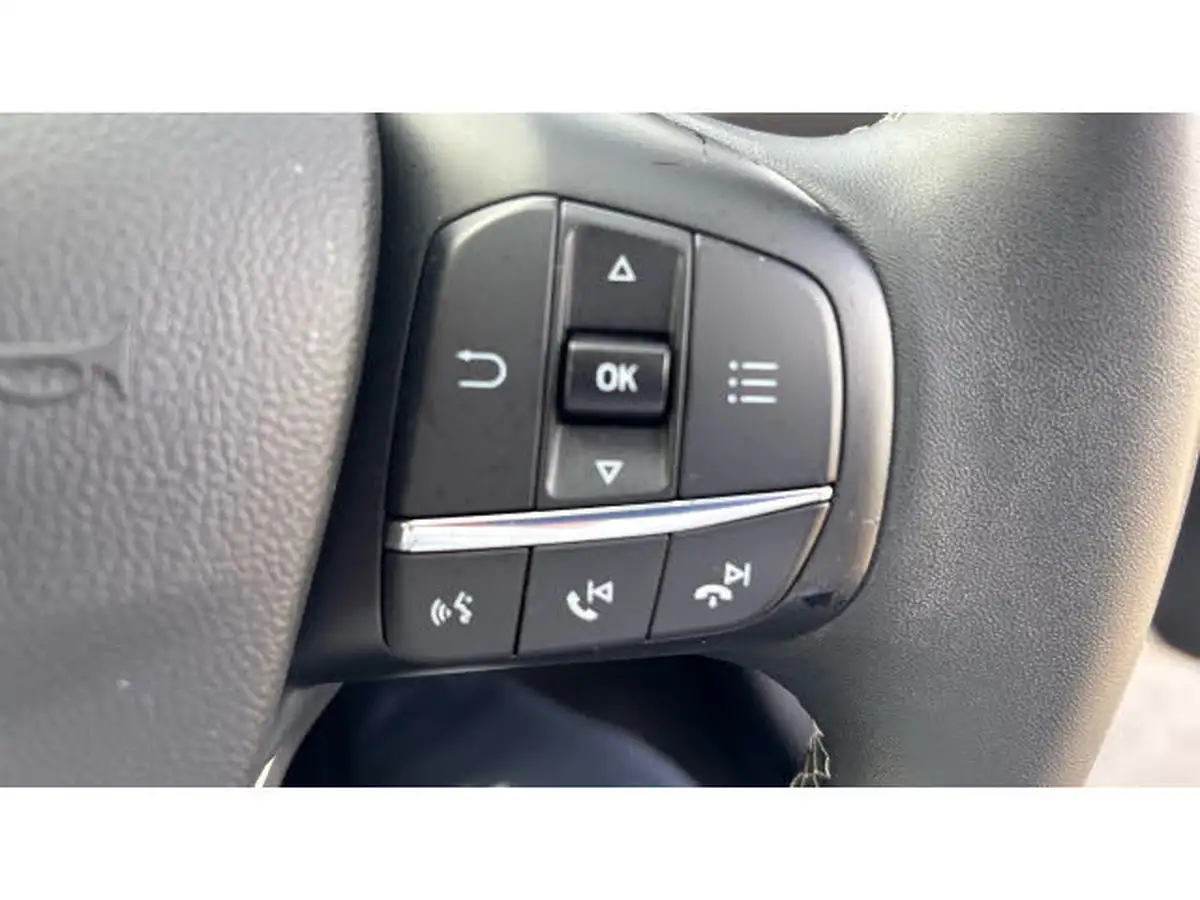 2022-ford-focus-big-32
