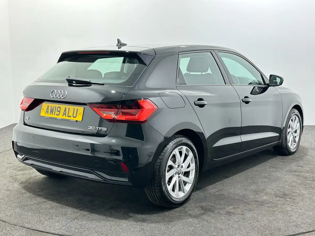 2019-audi-a1-10-30-tfsi-sport-big-6