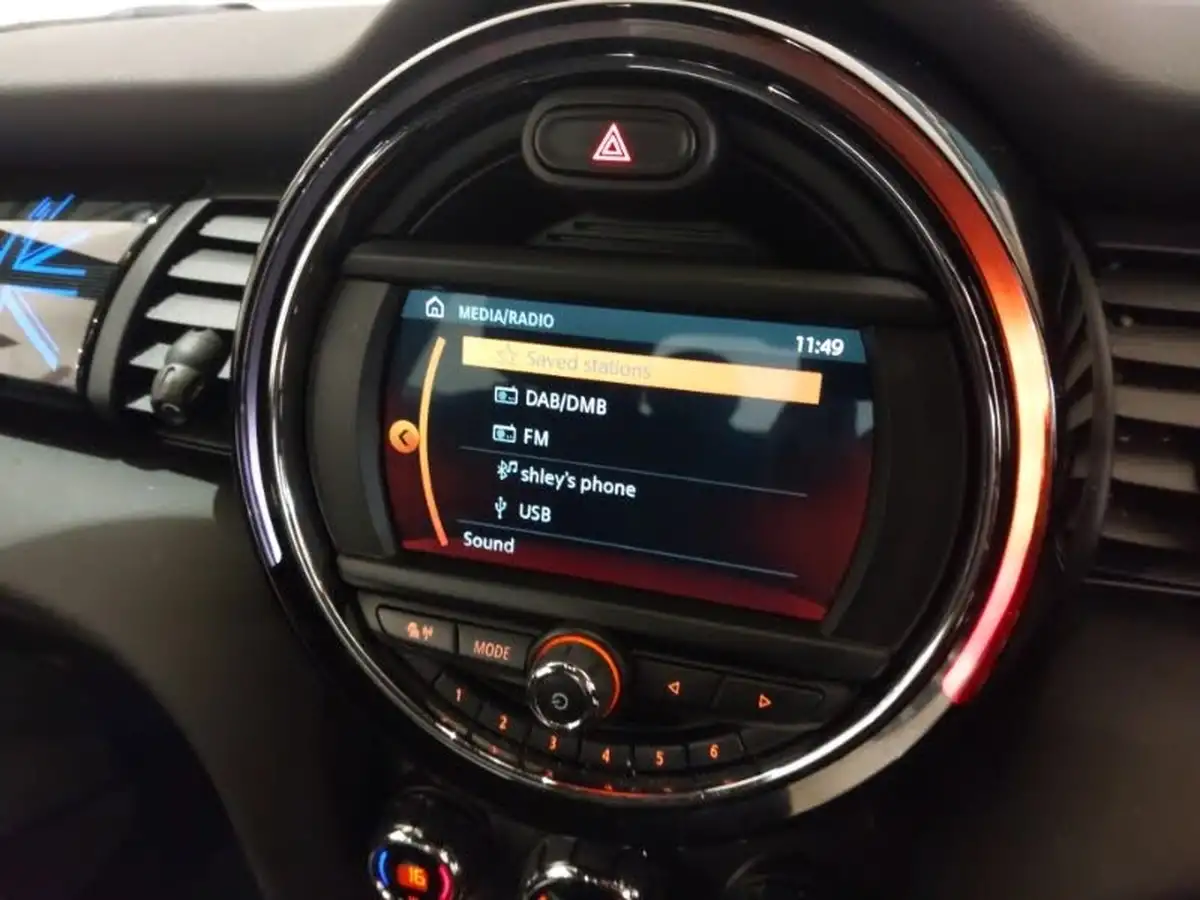 2018-mini-cooper-20-cooper-s-exclusive-ss-hatchback-3d-sport-auto-big-10