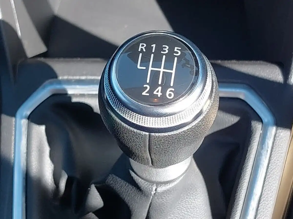 2022-dacia-sandero-stepway-10-tce-prestige-90bhp-big-15
