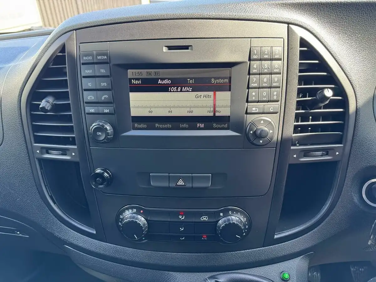 2017-mercedes-benz-vito-16cdi-111cdi-panel-long-big-19