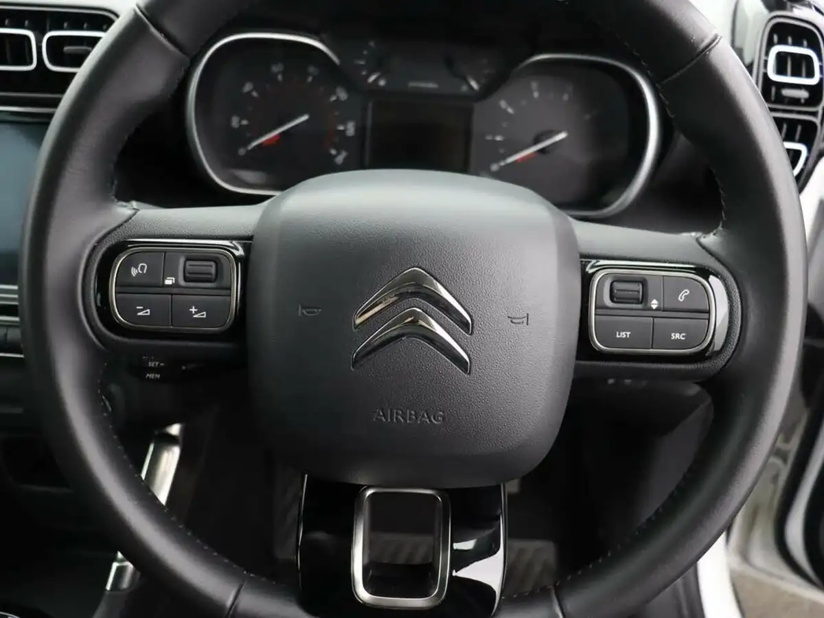 2022-citroen-c3-aircross-12-puretech-shine-110ps-big-30