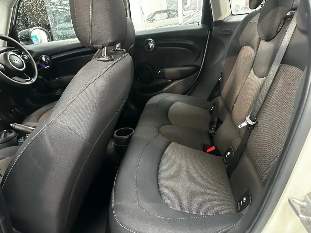 2019-mini-cooper-15-cooper-classic-hatchback-5d-auto-big-17