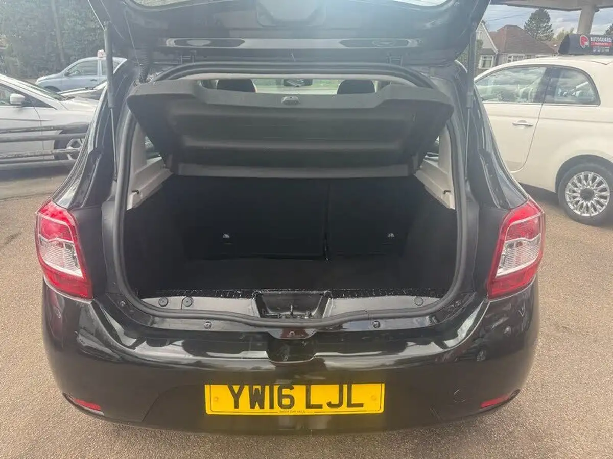 2016-dacia-sandero-12-ambiance-big-8