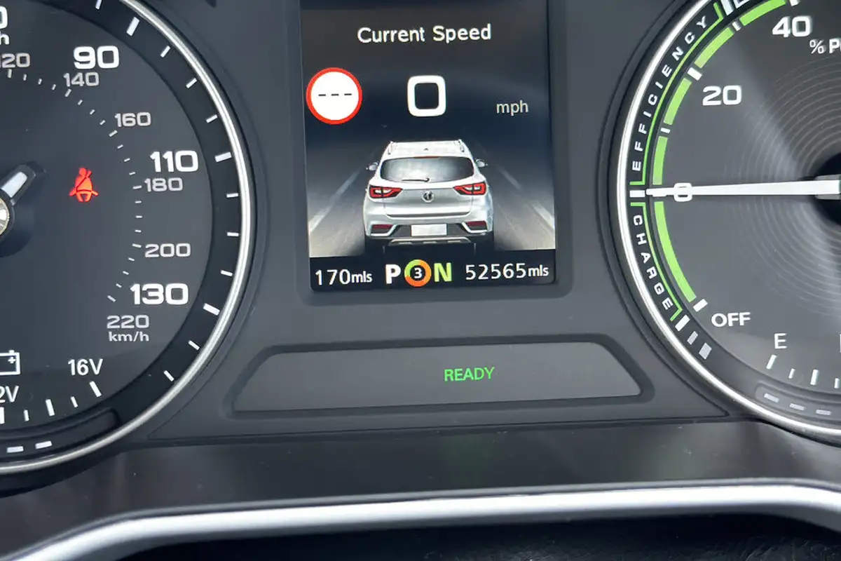 2019-mg-zs-suv-e-excite-ev-big-13
