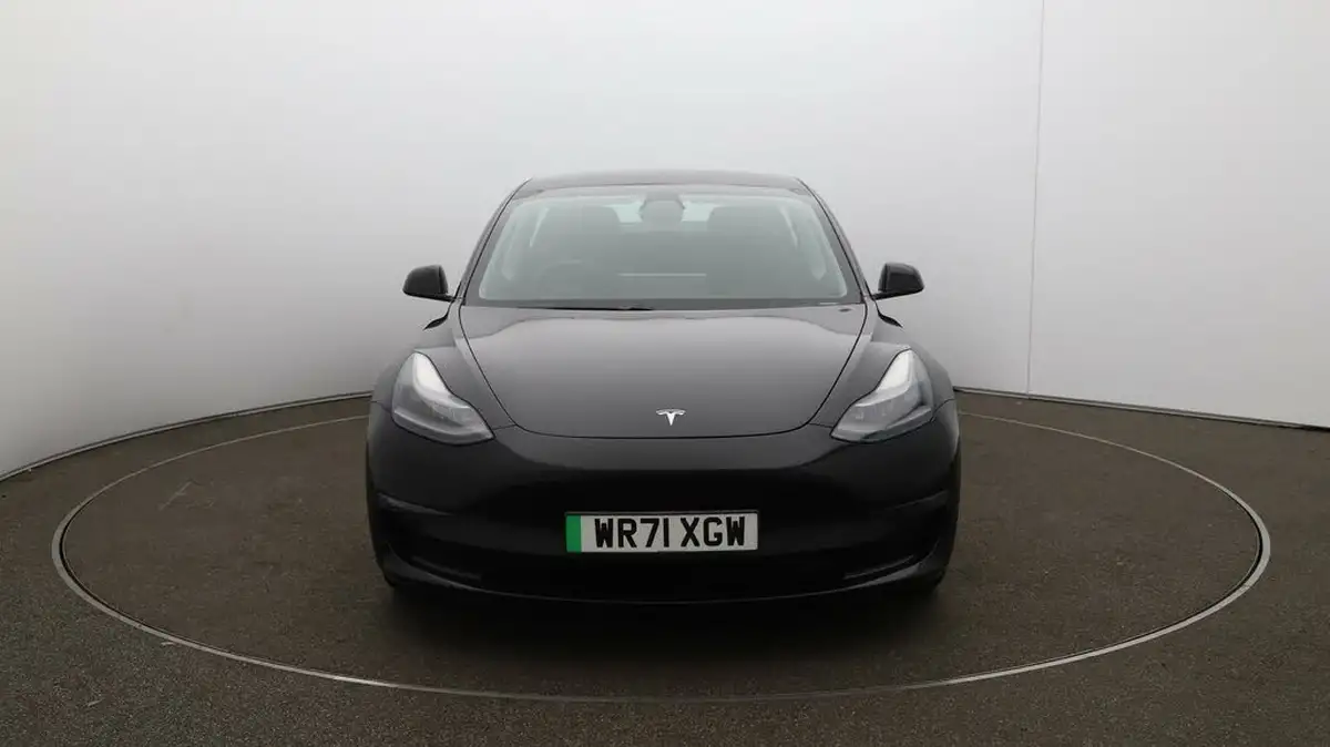 2021-tesla-model-3-e-long-range-awd-big-31