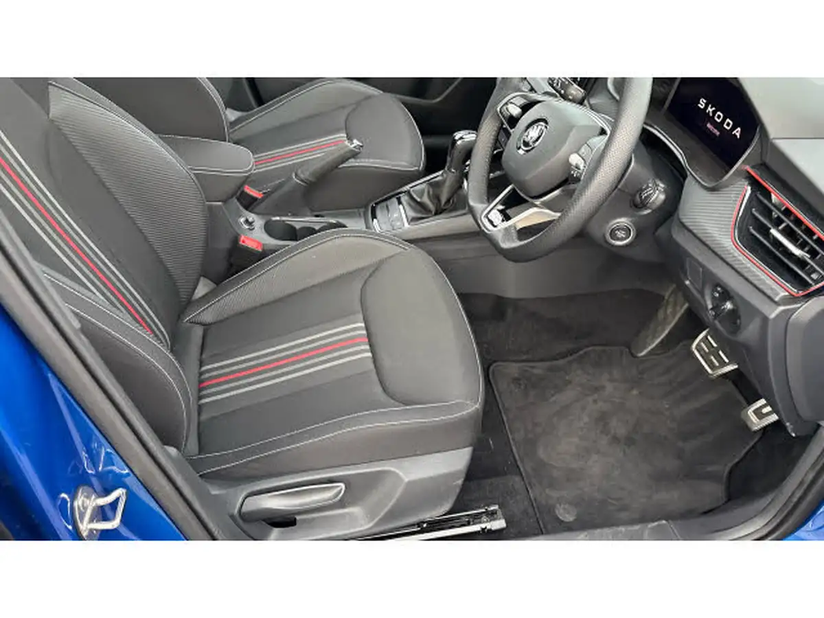 2024-skoda-kamiq-15-tsi-monte-carlo-dsg-big-14