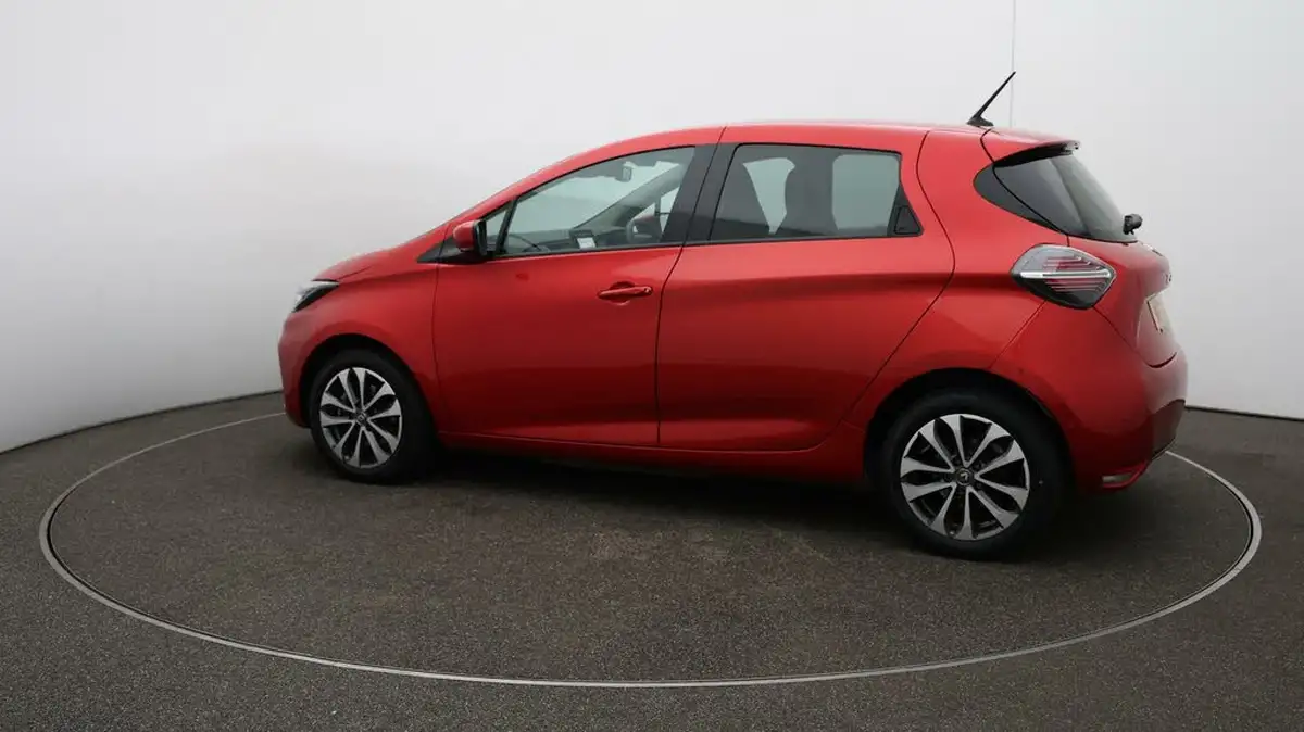 2021-renault-zoe-e-gt-line-big-38
