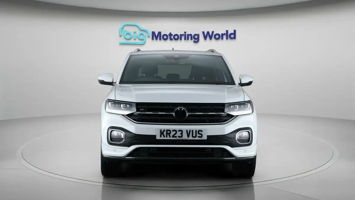 2023-volkswagen-t-cross-10-tsi-r-line-big-2