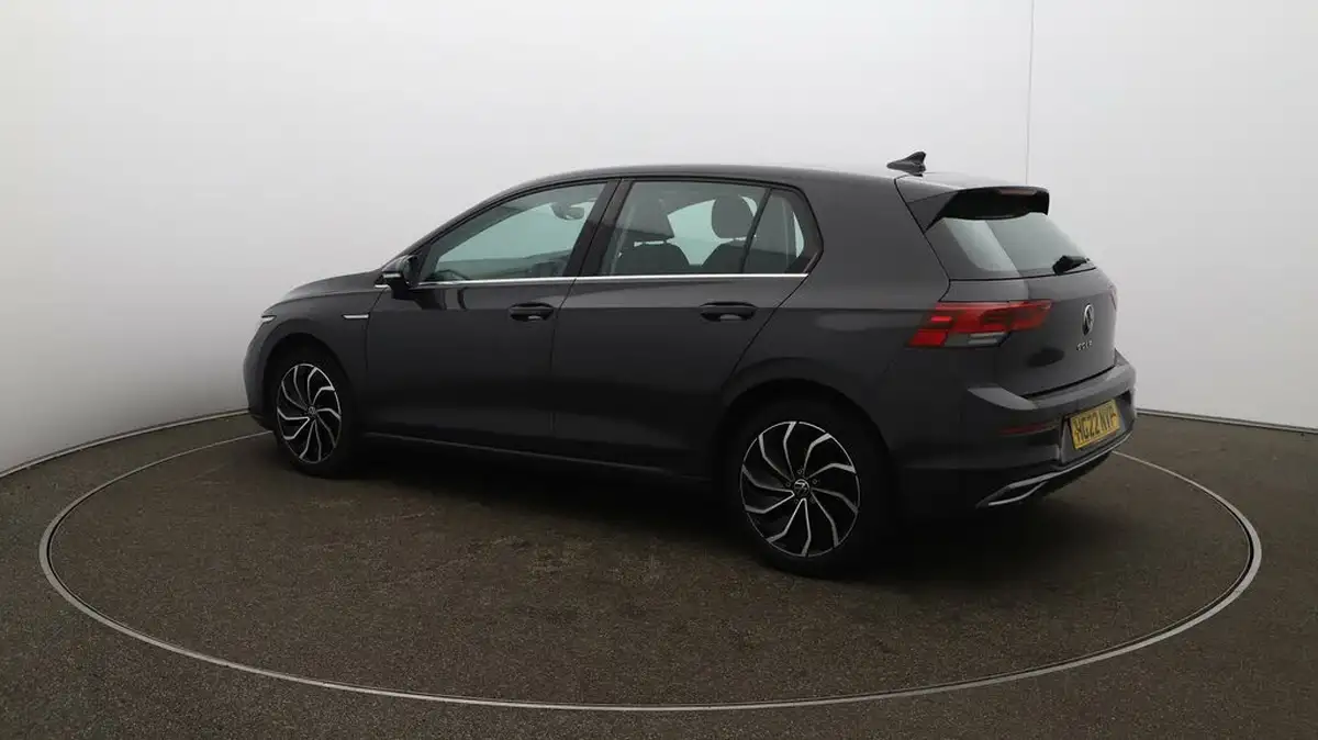 2022-volkswagen-golf-15-tsi-style-150ps-hatchback-big-27