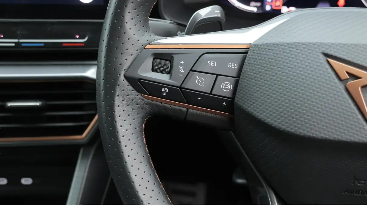 2023-cupra-formentor-15-tsi-v2-dsg-big-23