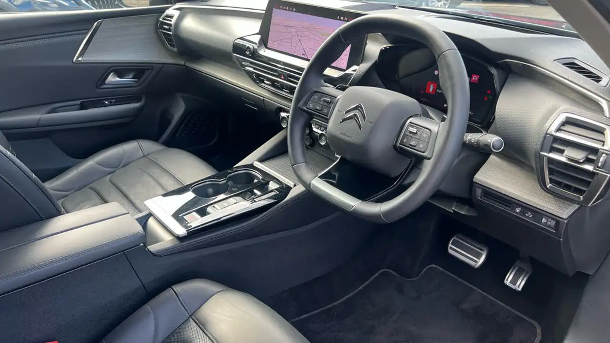 2023-citroen-c5-x-12-puretech-sense-plus-big-10