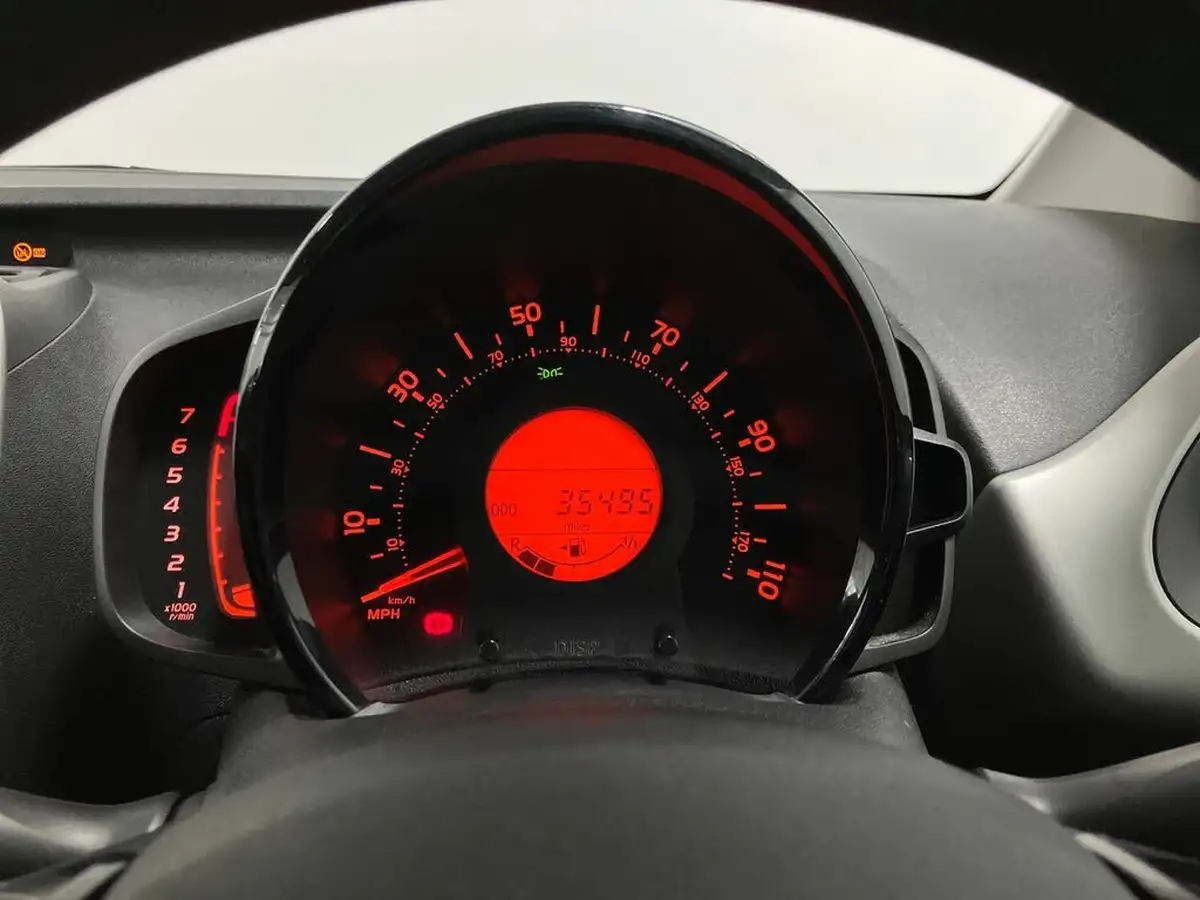 2017-citroen-c1-12-puretech-furio-big-13